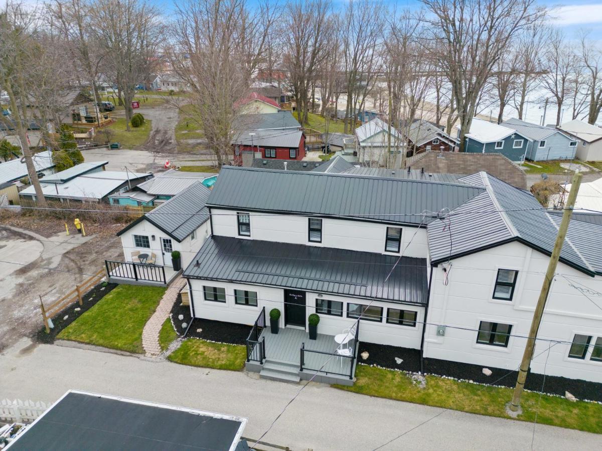 Luxe Lodges On Lake Erie Port Dover Esterno foto