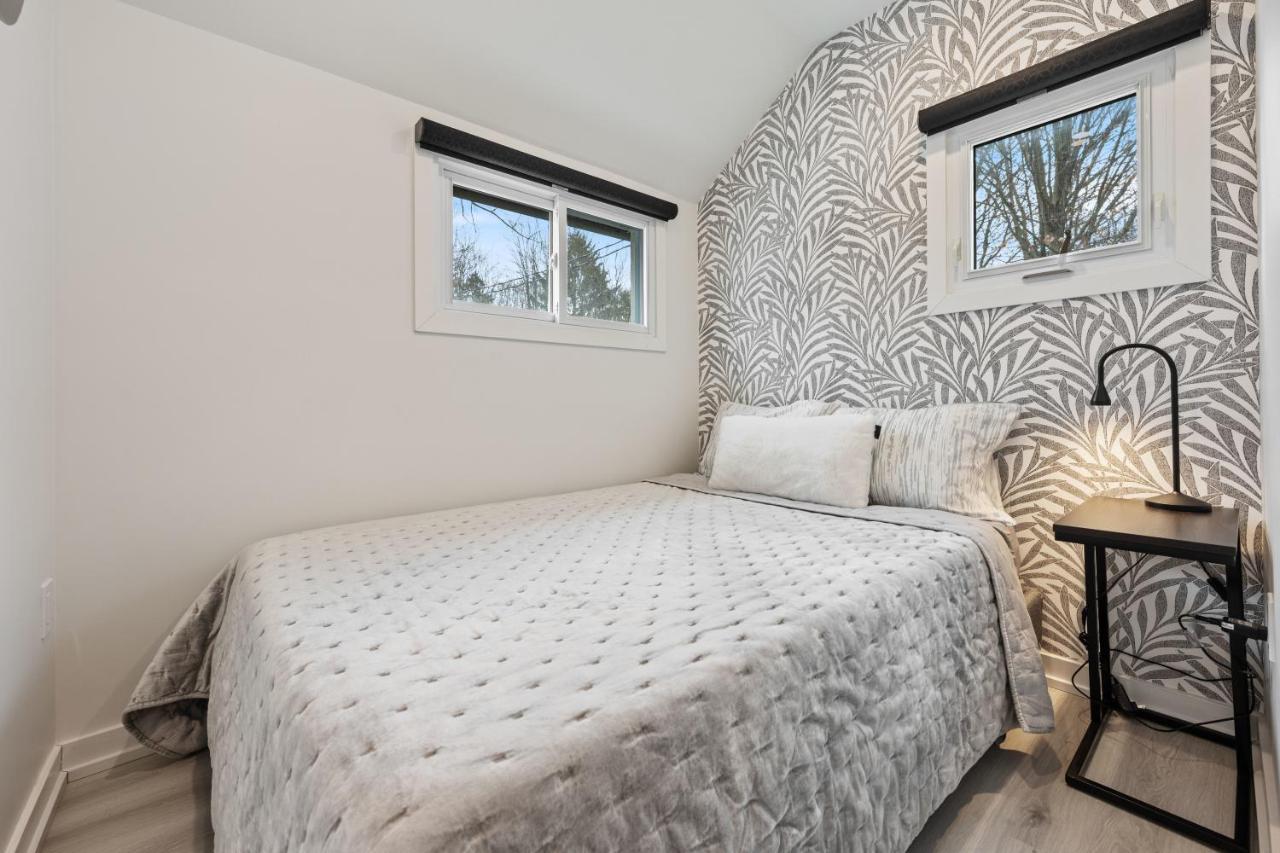 Luxe Lodges On Lake Erie Port Dover Esterno foto